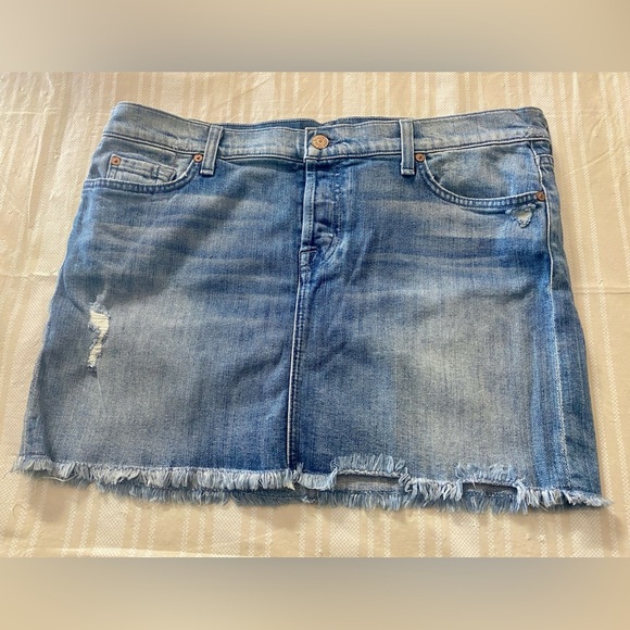 7 For All Mankind Dresses & Skirts - 7 For All Mankind Light Blue Frayed Denim Skirt size 31